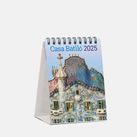 Calendar 2025 Casa Batlló. Go through the work of Antoni Gaudí with this selection of photographs that brings you closer to the main creations of the great architect.