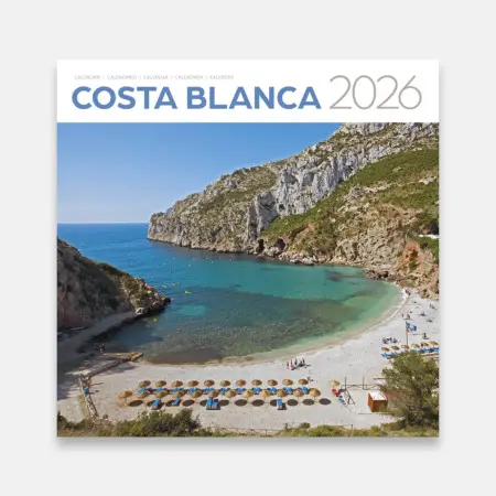 Calendrier 2026 Costa Blanca (Xàbia). Des paysages d'une beauté extraordinaire parsemés de villages qui semblent conçus pour être photographiés. La Costa Blanca est sans aucun doute un territoire privilégié que nous voulons vous faire découvrir à travers de notre sélection d'images.